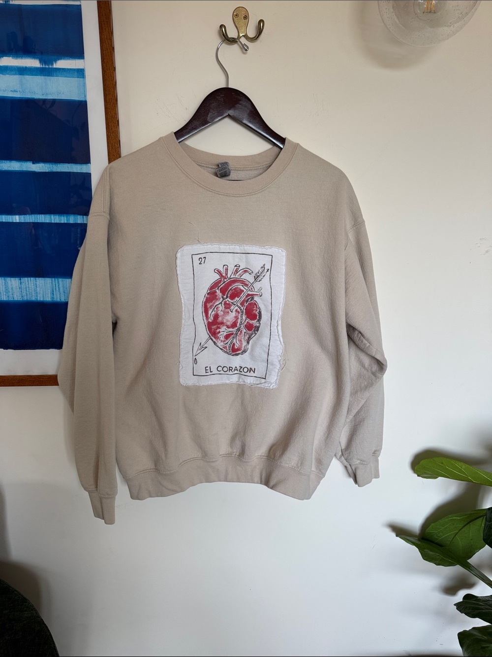 Men's Beige 'El Corazon' Graphic Sweatshirt - Cotton Crewneck